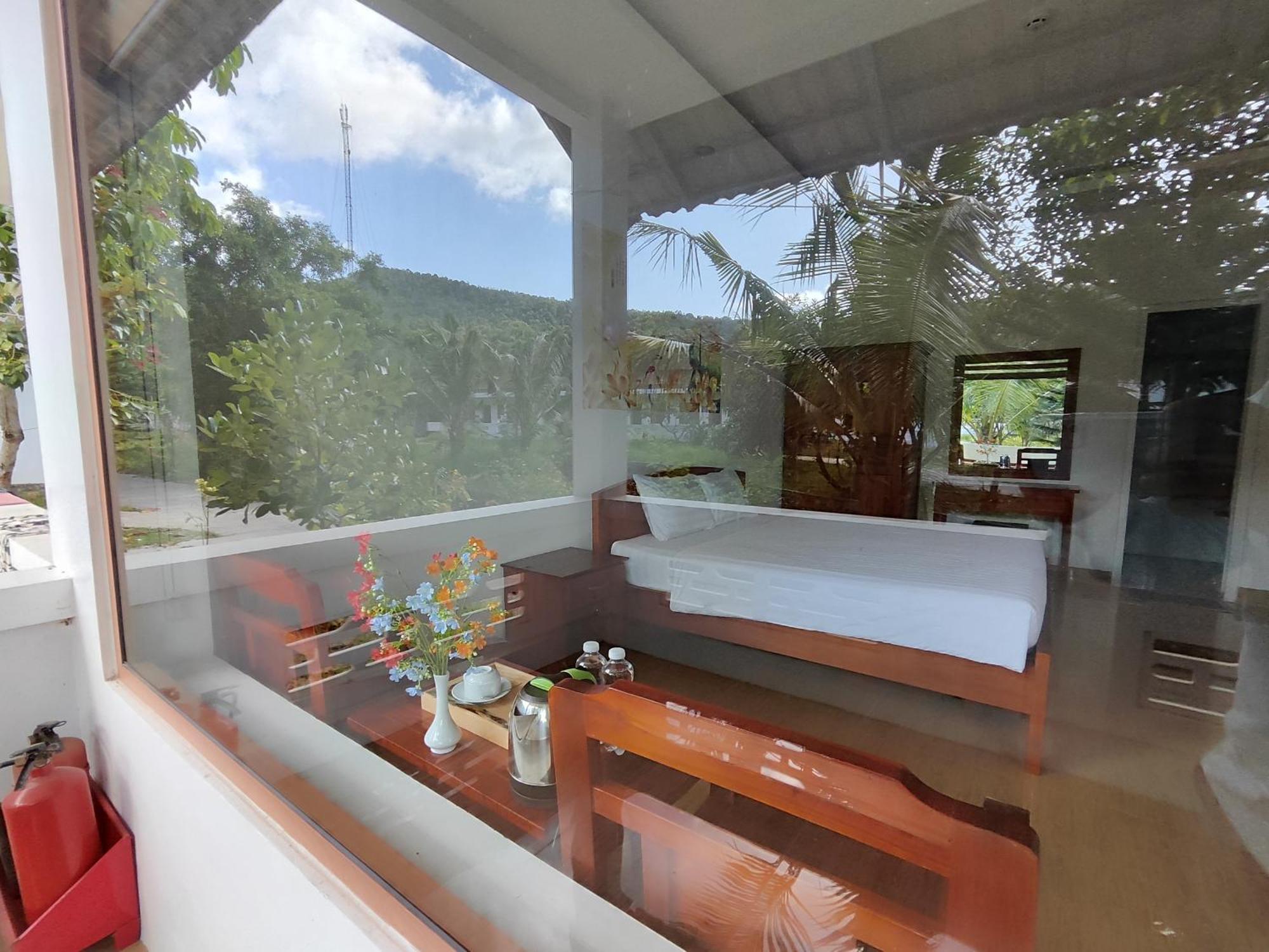Y Village Resort Phu Quoc Buitenkant foto